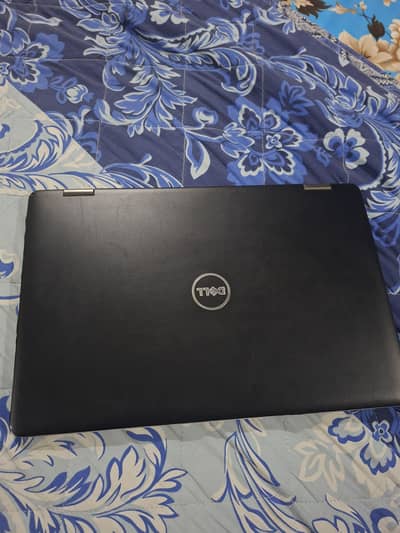 Dell inspiron 15 corei7 (6 gen 8gb 256ssd 4k 2 in 1 touch 10/10 finalp