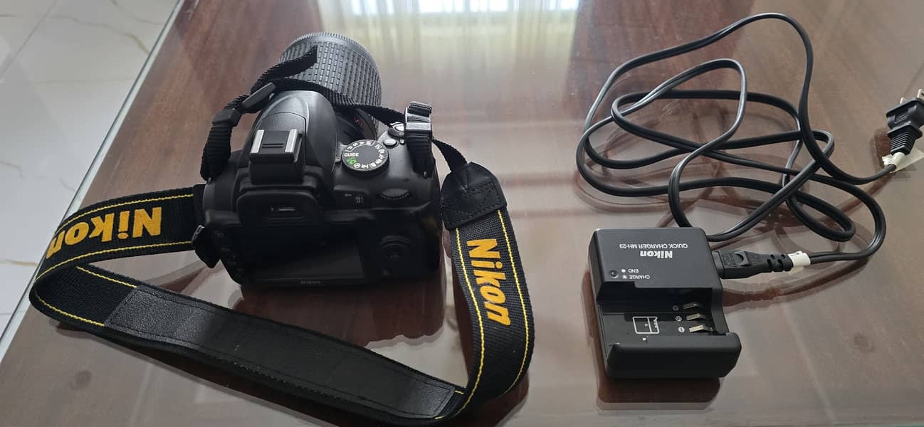 Nikon D3000 0
