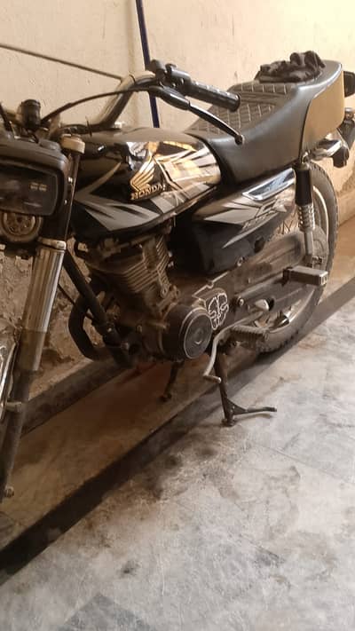Honda CG 125 2015