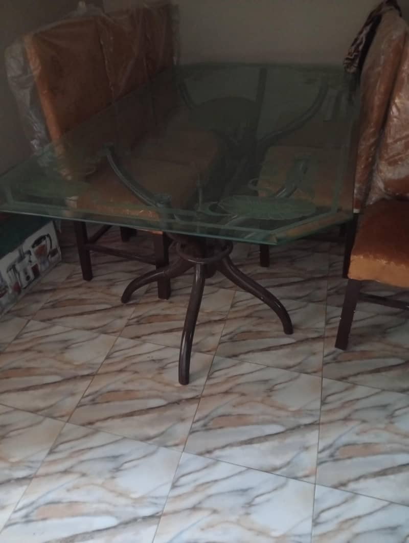 Fresh 2 week use dining table 2