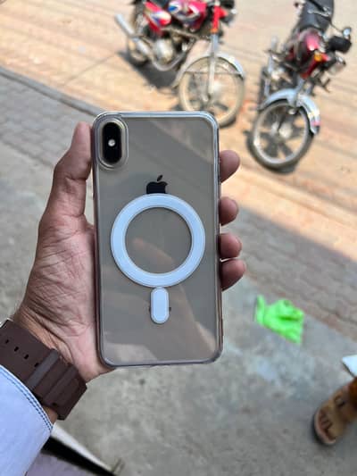 iPhone xs max dual official pta aproved 256 with original box changer