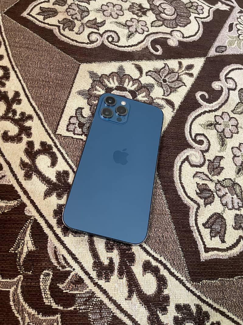 Iphone 12 pro max 6