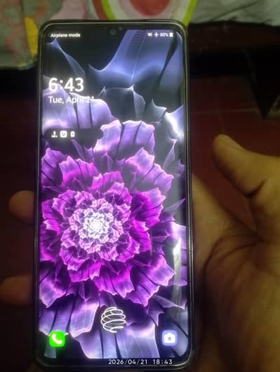 lg velvet 5g 6Ram Vs 128 GB storage