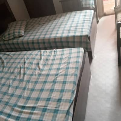 single beds with mattress