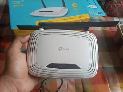 tp link router for sale just like new