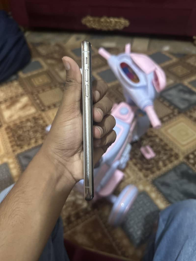 iPhone X 2