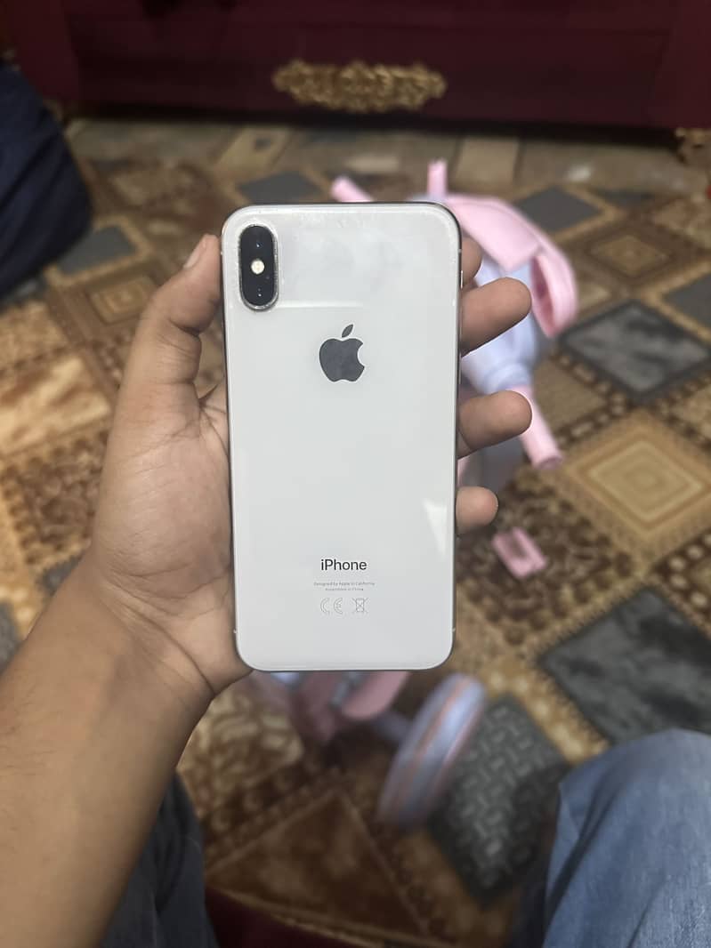 iPhone X 3