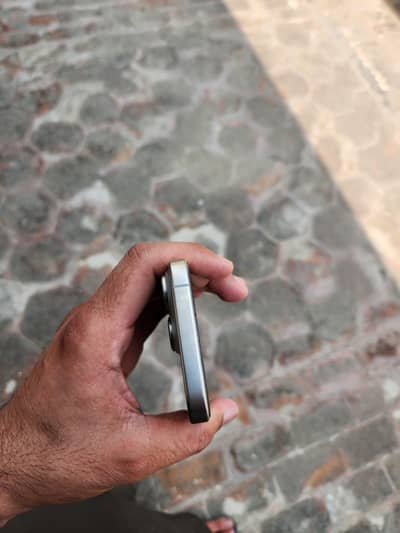 Apple iphone 16 Pro