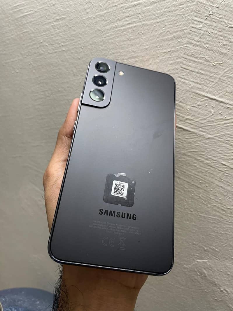 Samsung S22 Plus 11