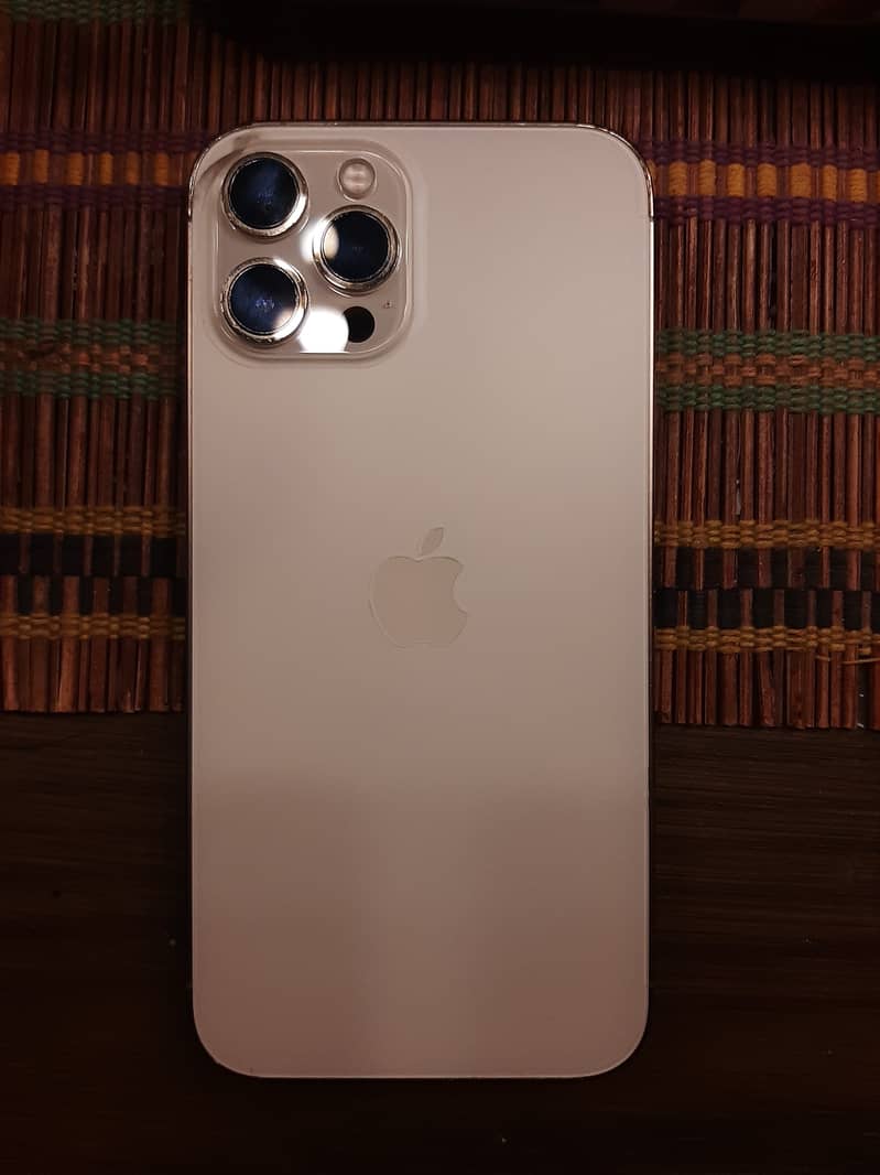 iPhone 12 Pro Max 2