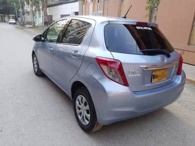 Toyota vitz b2b original