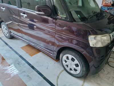 Daihatsu Tanto 2013 model