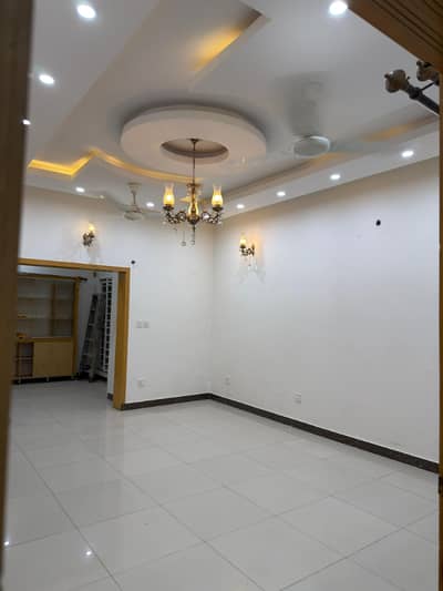 3 bedroom's Ground portion available for rent in E-11 Islamabad