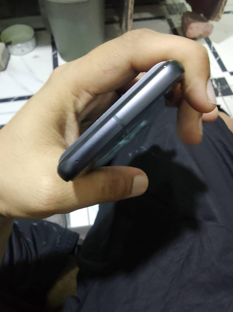 Google pixel 8 3