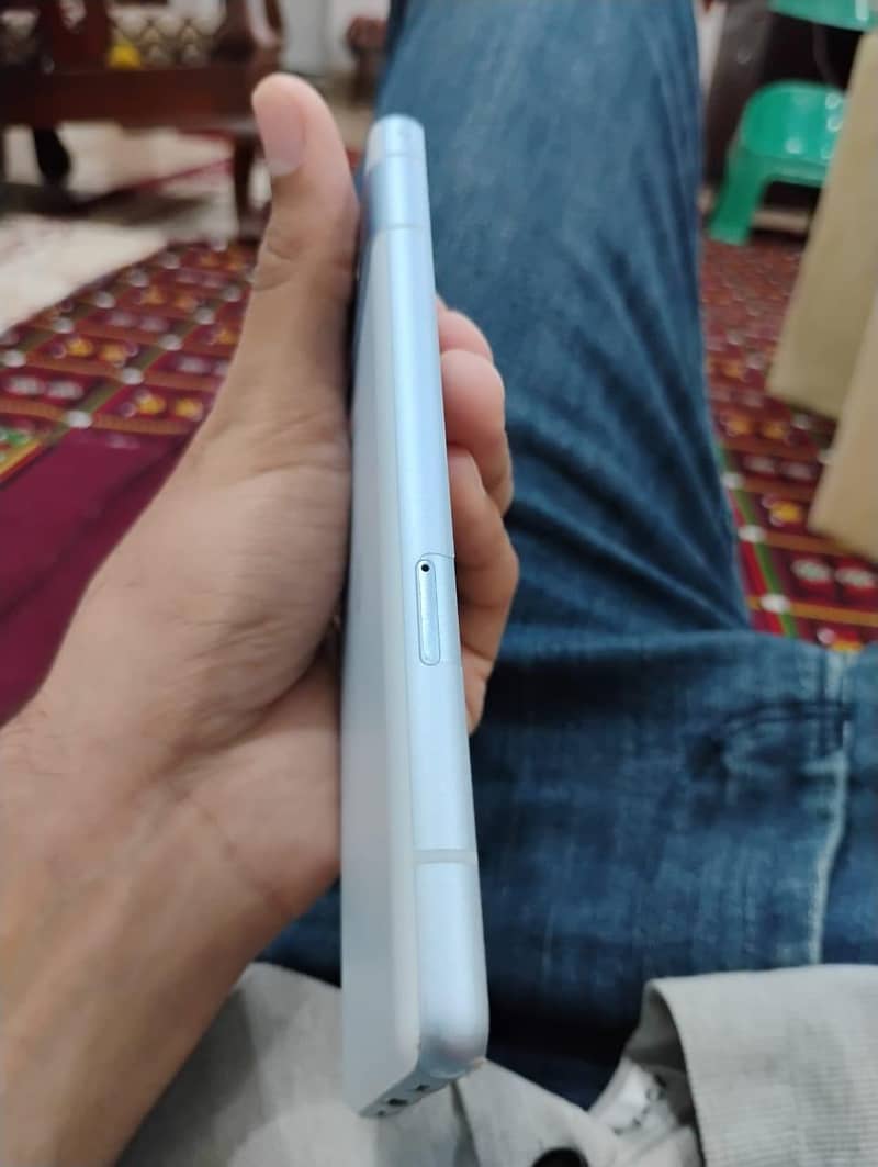 Google pixel 7a 3