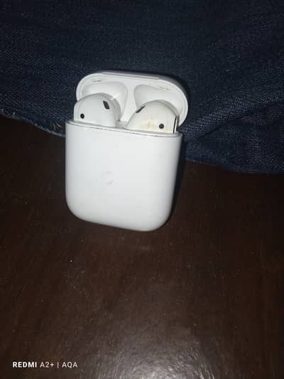 Genuine Apple AirPods (4th generation) – Slightly Used