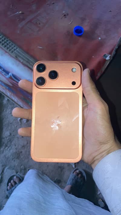 iPhone XR to 17pro need cash non pta gb64 all ok