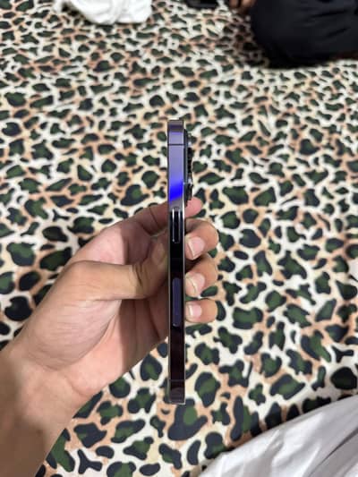 iPhone 14 Pro FU