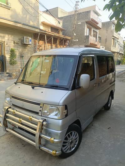 mitsubishi town box lush condition betr then/every/nissan clipr/hijet/