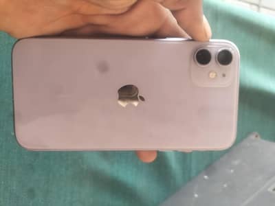 iPhone 11  256 GB