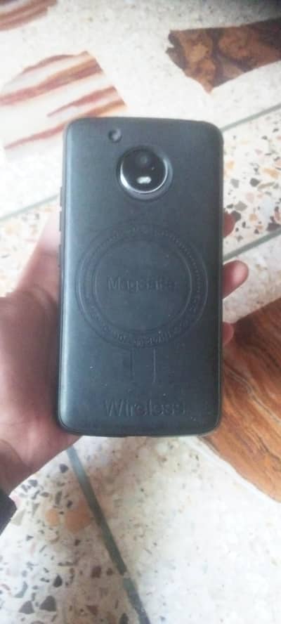Motorola e4