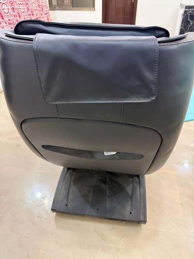 JC Buckman Full Body Massage Chair | Premium Luxury Massager Like New