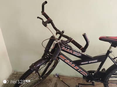 Road bicycle