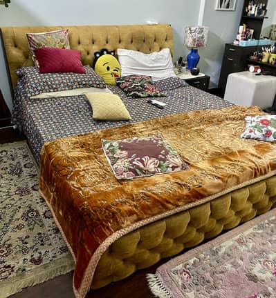 Bed set dressing wardrobe and tv reck
