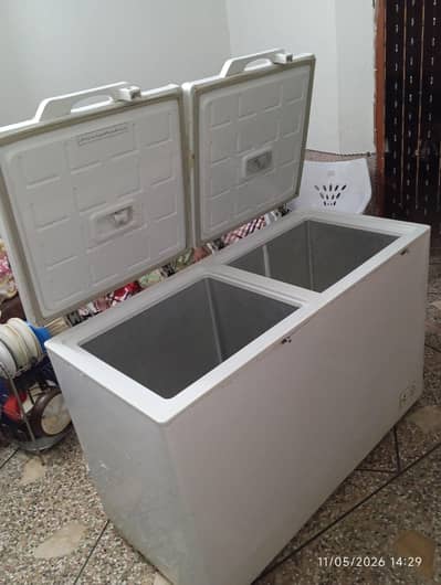 pell freezer urgent for sale