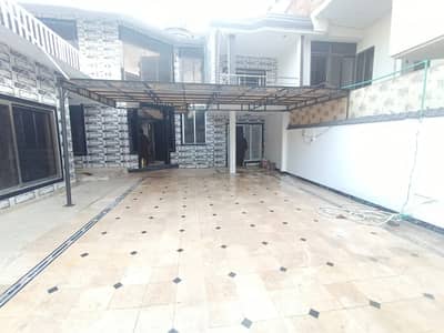 12 Marla Double Storey House for Sale Javaid Shahid Road