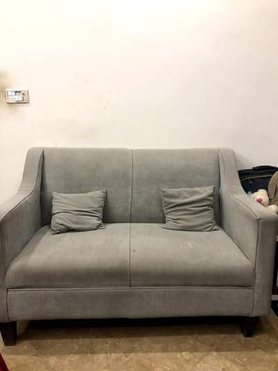 sofa 2 seater reasonable price