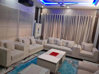7 Seater Sofa Set Almost New – Luxury Style