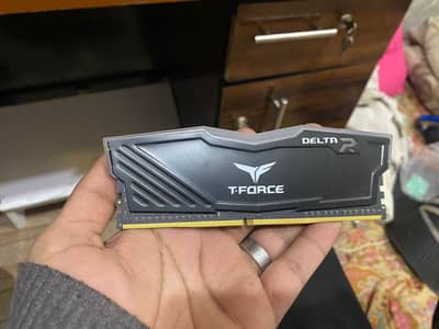 T-Force Delta ARGB  32GB