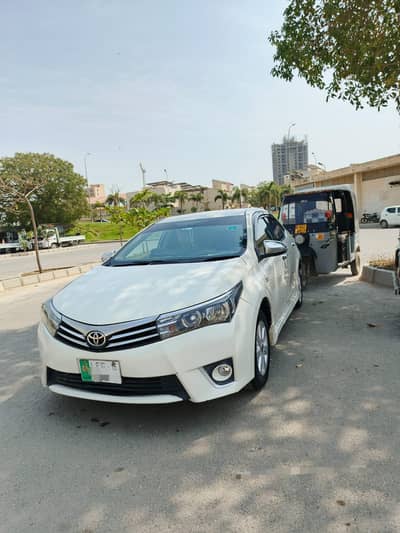 Toyota Corolla XLI 2015 Model