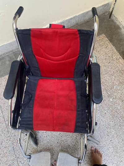Folding WheelChair 10/10