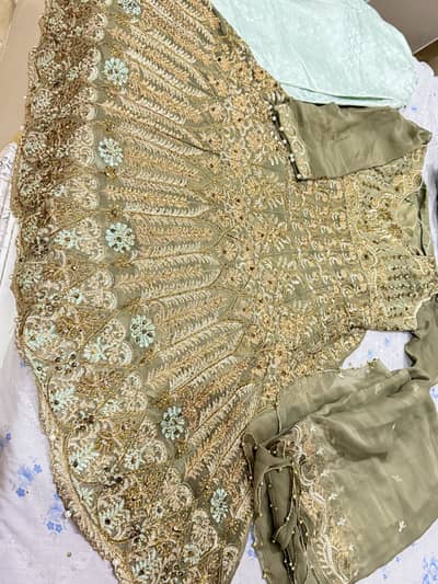 Party wear