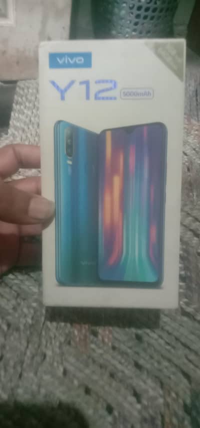 vivo y12