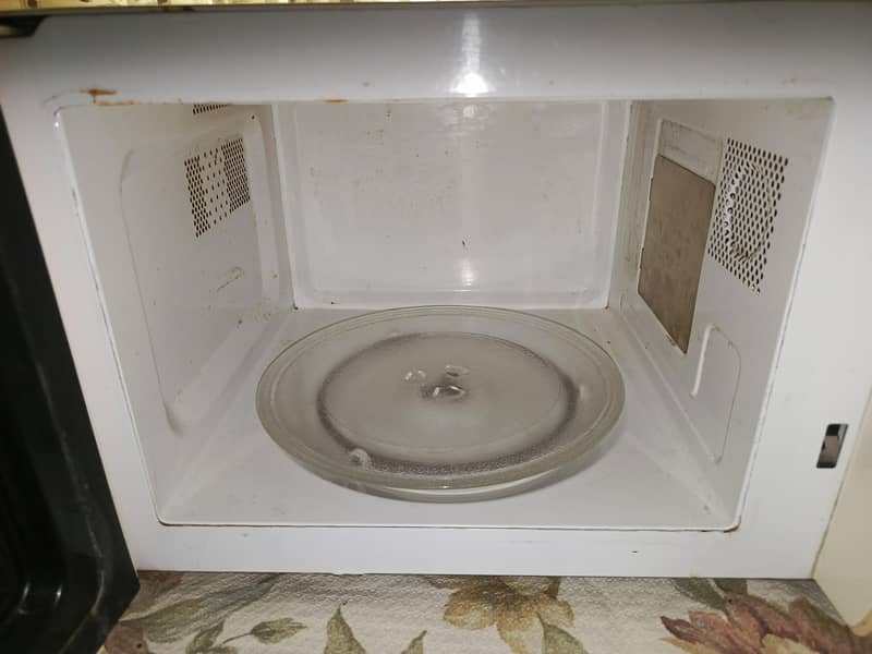 microwave 1