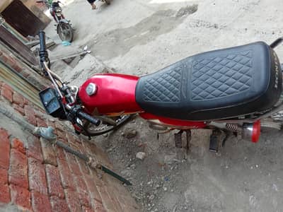 Honda 125 all ok total jenman