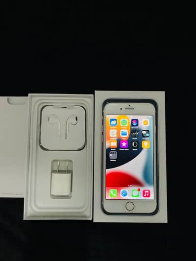 iphone 6 plus 128 GB with box my WhatsApp number 0325/22(61/268