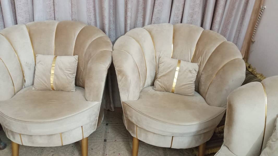 Sofa set with side tables 1