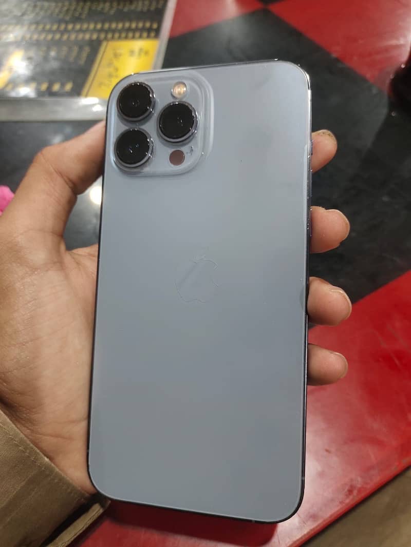 iPhone 13pro max jv 1