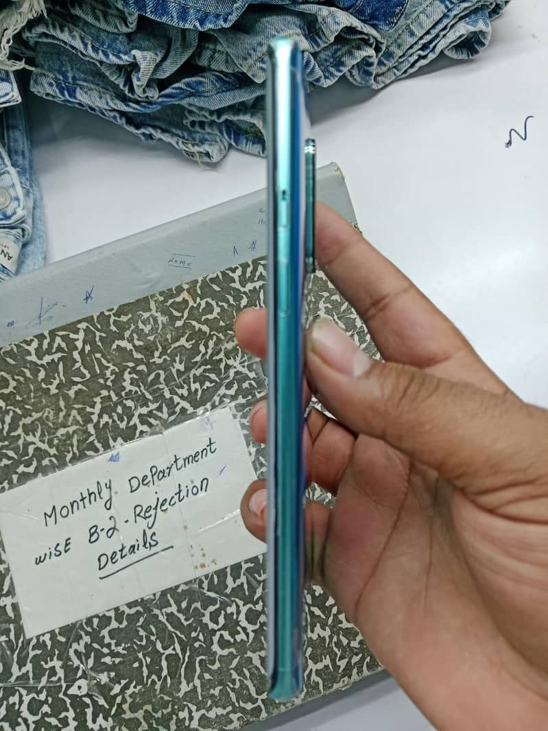 One plus 8pro 4