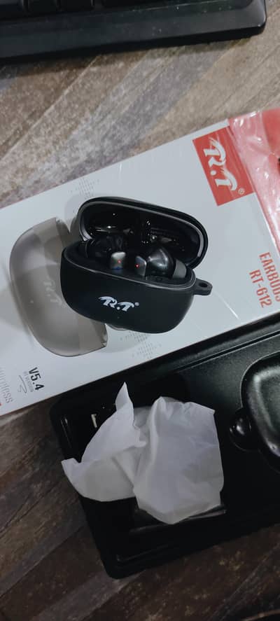 Earbuds RT 612