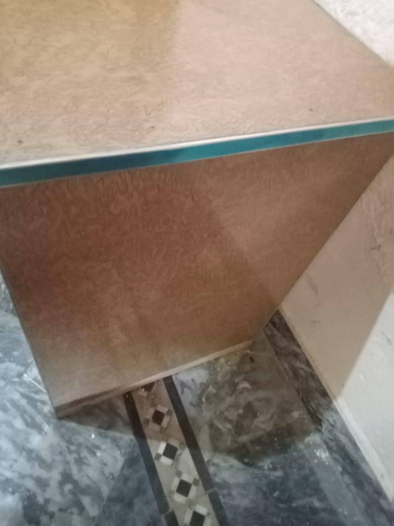 Computer Table 3