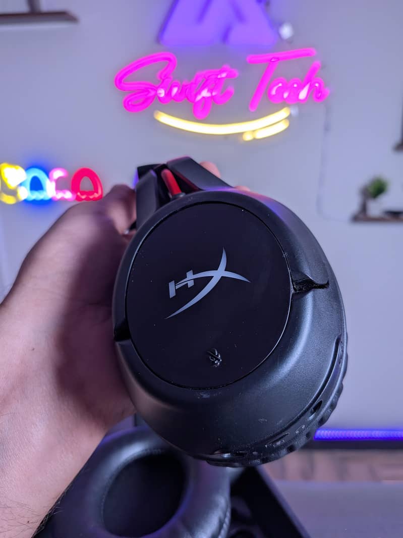HyperX Cloud Flight Wireless Gaming Headset (Open Box) 3