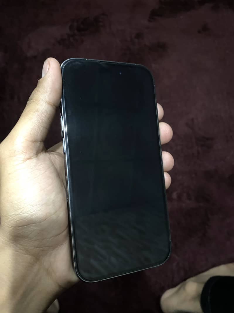IPHONE 14 PRO 4