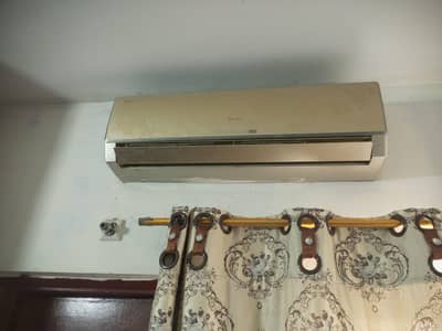 gree inverter AC1.5 ton