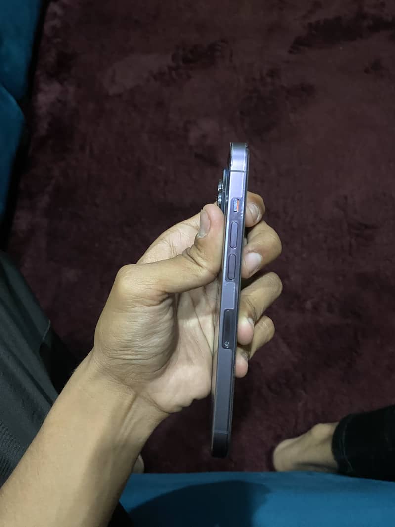 IPHONE 14 PRO 6