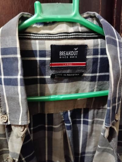 Branded shirts and jeans minor used